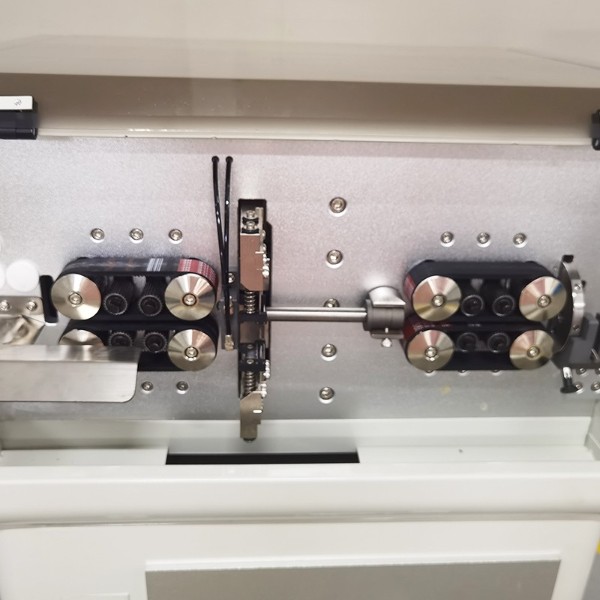 全自動電源線裁線機護(hù)套線剝線機RZT-301C-30