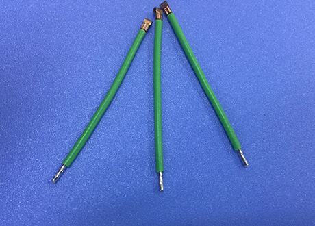 為德國打樣一端端子壓接，一端扭線沾錫，樣品通過，設(shè)備成功出口德國